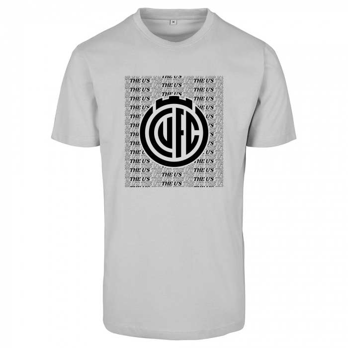 THE U'S CREST TEE