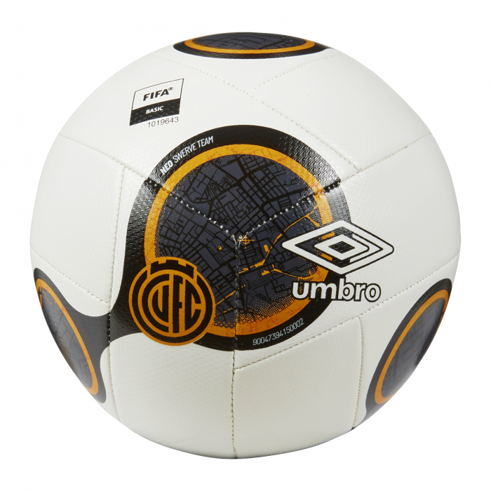 Umbro Neo Swerve Football