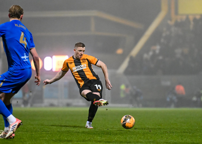 LAVERY 19 - FA CUP SHIRT